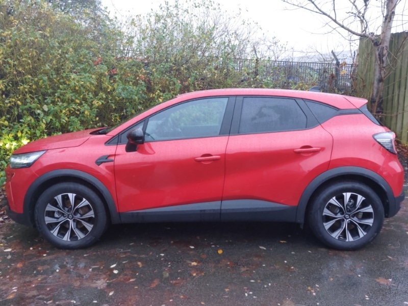 Used Renault Captur 2024 for sale - 76644296: Photo 4
