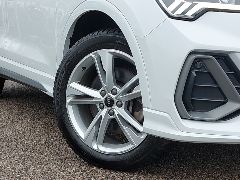 Used Audi Q3 2021 for sale - 76578797: Photo 9