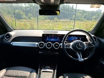 Used Mercedes-Benz GLB 2025 for sale - 79242388: Photo