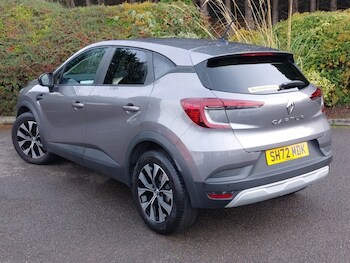 Used Renault Captur 2022 for sale - 77338769: Photo