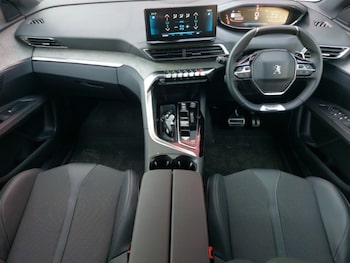 Used Peugeot 3008 2024 for sale - 77150601: Photo