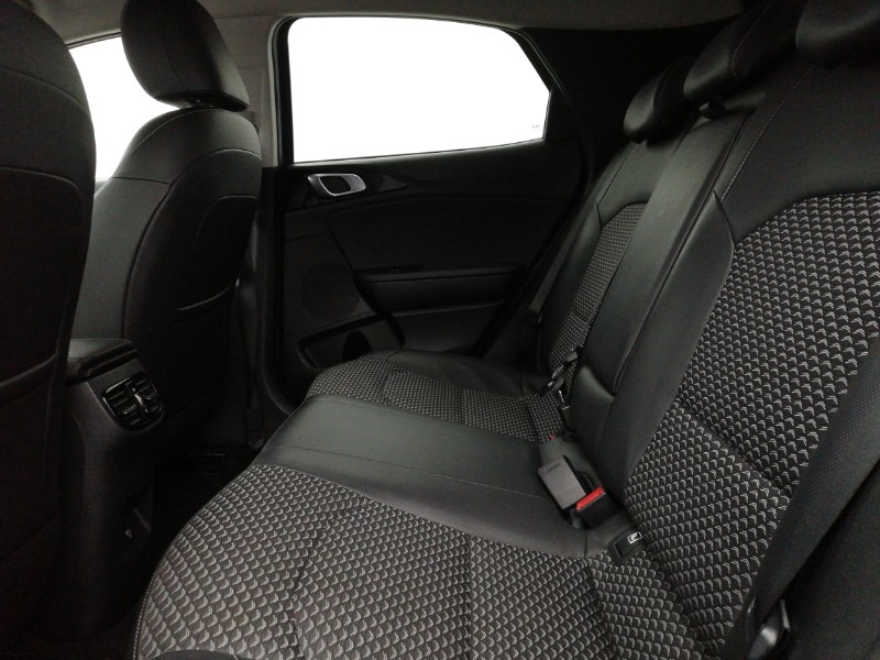 Used Kia XCeed 2023 for sale - 77875879: Photo 6