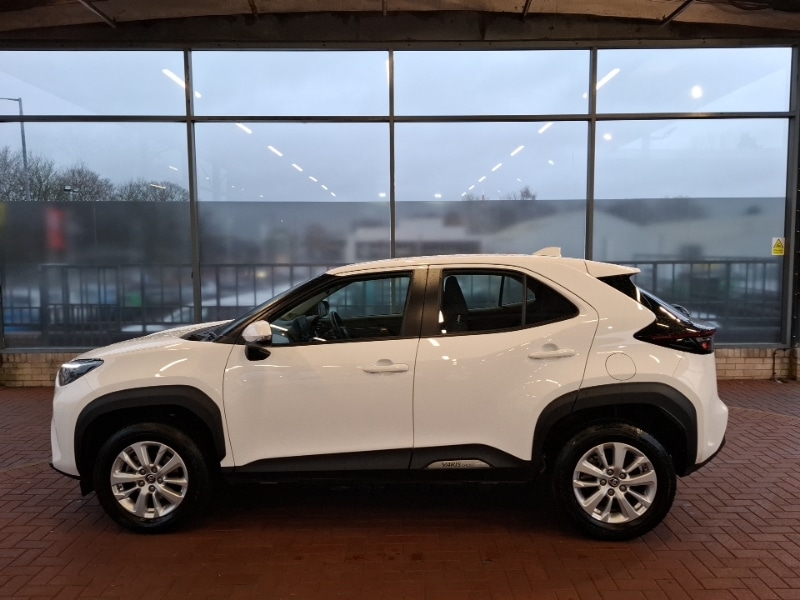 Used Toyota Yaris Cross 2024 for sale - 77923864: Photo 4