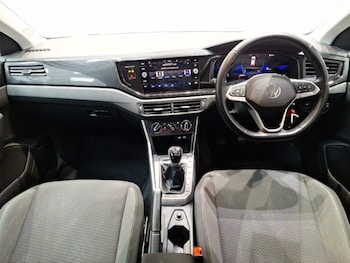 Used Volkswagen Polo 2023 for sale - 77325542: Photo