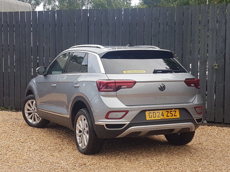 Used Volkswagen T-Roc 2024 for sale - 76624205: Photo 3
