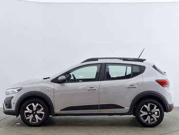 Used Dacia Sandero Stepway 2023 for sale - 74890082: Photo