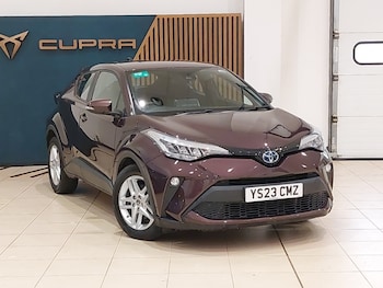 Used Toyota C-HR 2023 for sale - 76880859: Photo