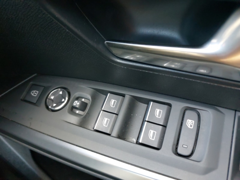 Used Peugeot 3008 2024 for sale - 76288905: Photo 12