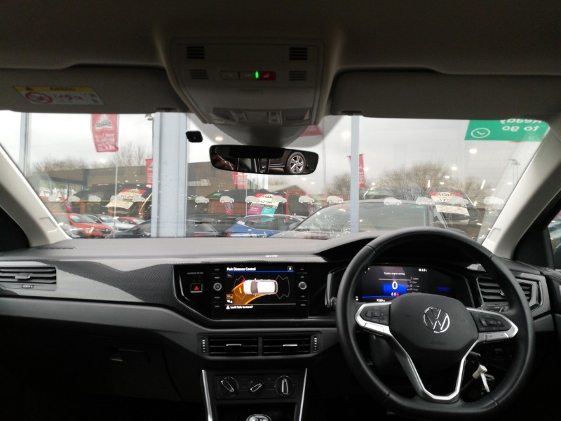 Used Volkswagen Polo 2024 for sale - 77638446: Photo 2