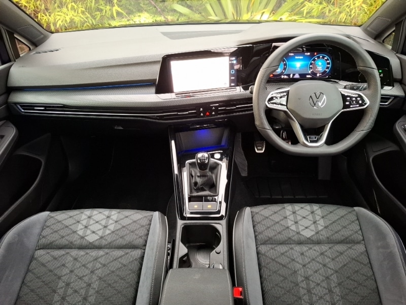 Used Volkswagen Golf 2024 for sale - 77389565: Photo 2