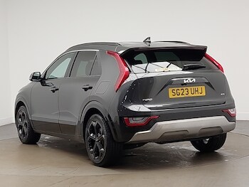 Used Kia Niro 2023 for sale - 77664678: Photo