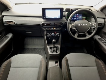 Used Dacia Jogger 2024 for sale - 76179200: Photo 2