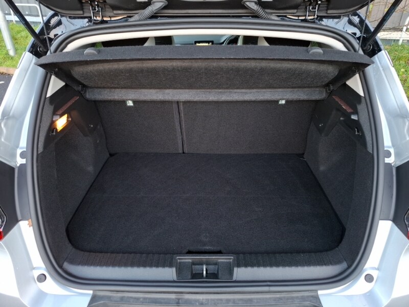 Used Renault Captur 2023 for sale - 77948630: Photo 8