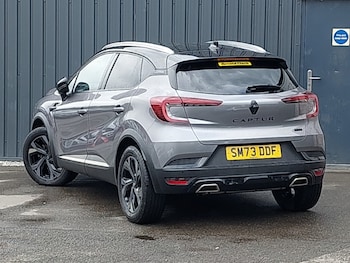 Used Renault Captur 2023 for sale - 78532789: Photo