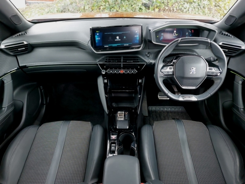 Used Peugeot 2008 2023 for sale - 77985532: Photo 2