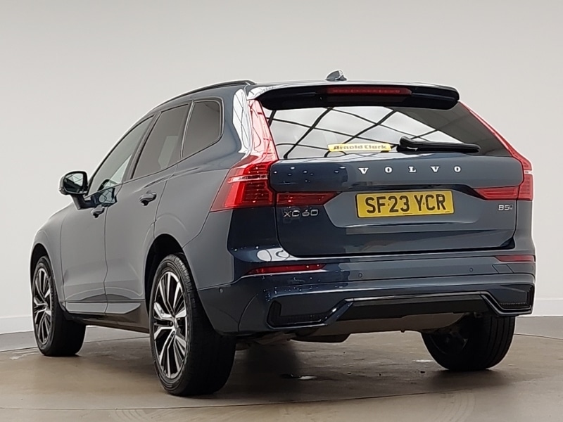 Used Volvo XC60 2023 for sale - 76709147: Photo 3