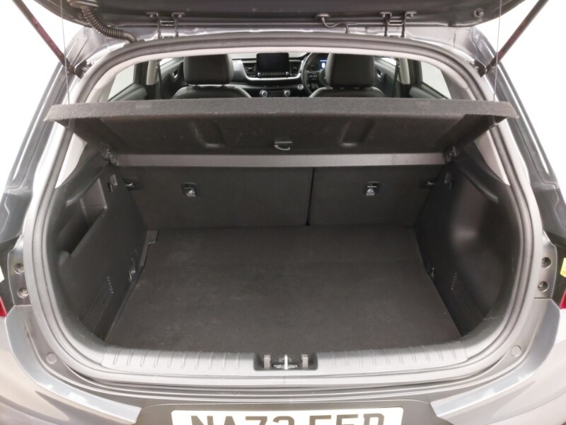 Used Kia Stonic 2022 for sale - 77371530: Photo 8