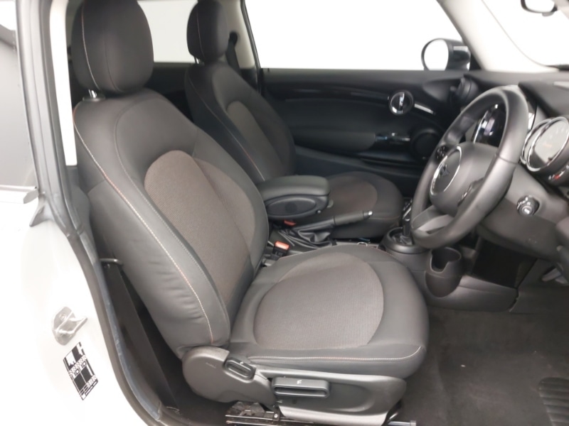 Used MINI Hatch 2021 for sale - 76796078: Photo 11