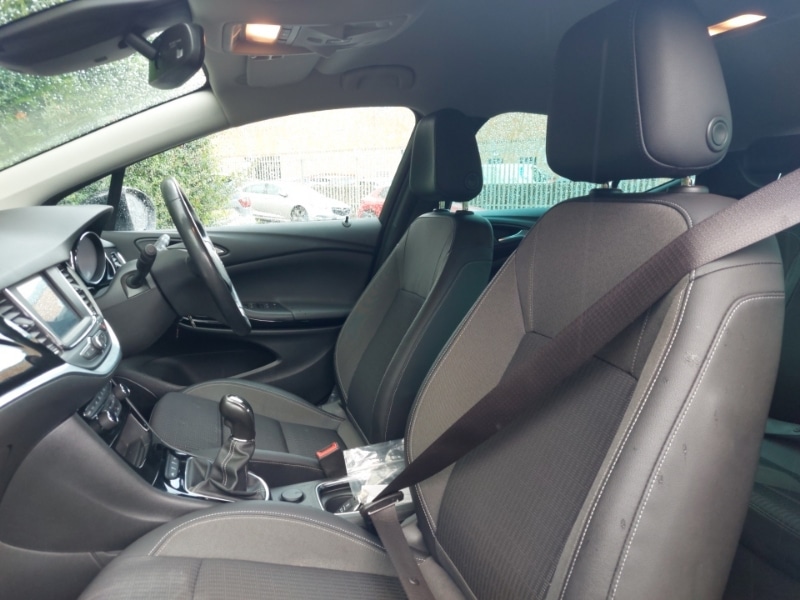 Used Vauxhall Astra 2021 for sale - 76639887: Photo 5