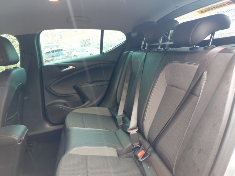 Used Vauxhall Astra 2021 for sale - 76639887: Photo 6