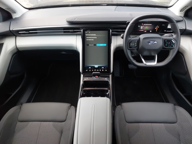 Used Ford Explorer 2025 for sale - 76907485: Photo 2