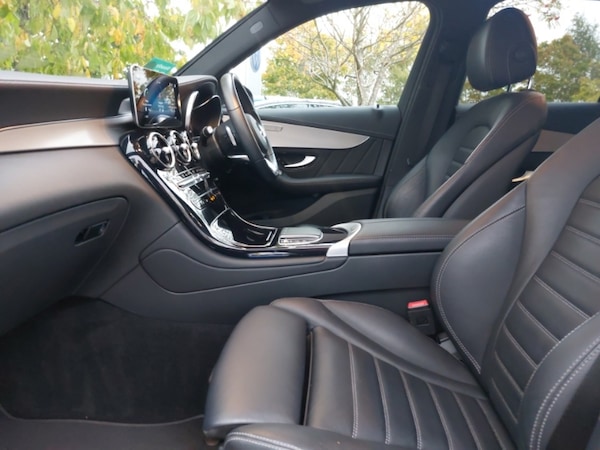 Used Mercedes-Benz GLC 2022 for sale - 76331468: Photo 5