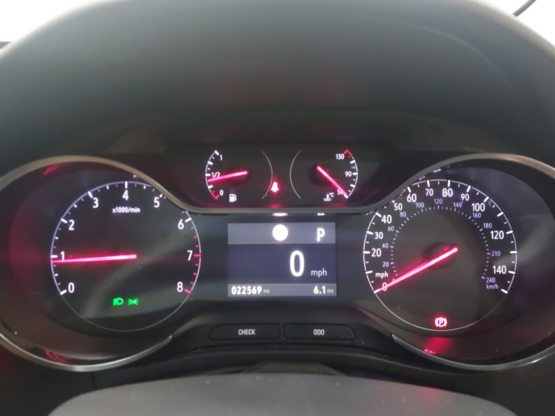 Used Vauxhall Crossland 2023 for sale - 77752319: Photo 11