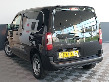 Used Peugeot Partner 2024 for sale - 76583987: Photo