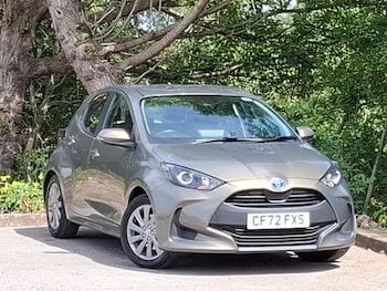 Used Toyota Yaris 2023 for sale - 79183163: Photo