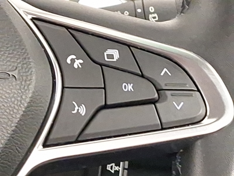 Used Renault Captur 2022 for sale - 77399057: Photo 11