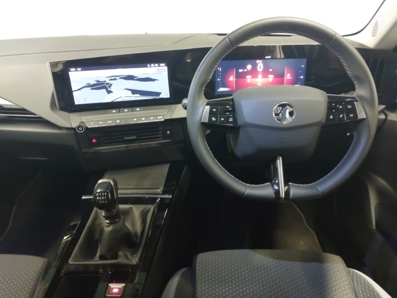 Used Vauxhall Astra 2022 for sale - 76714056: Photo 2