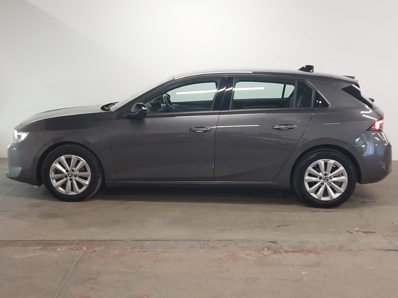 Used Vauxhall Astra 2022 for sale - 76714056: Photo 4