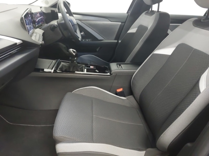 Used Vauxhall Astra 2022 for sale - 76714056: Photo 5