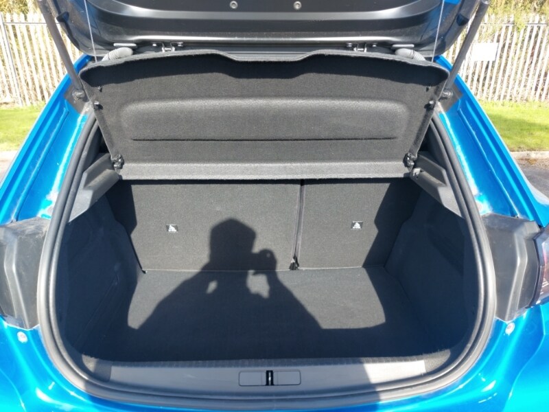 Used Peugeot 208 2022 for sale - 77949034: Photo 8