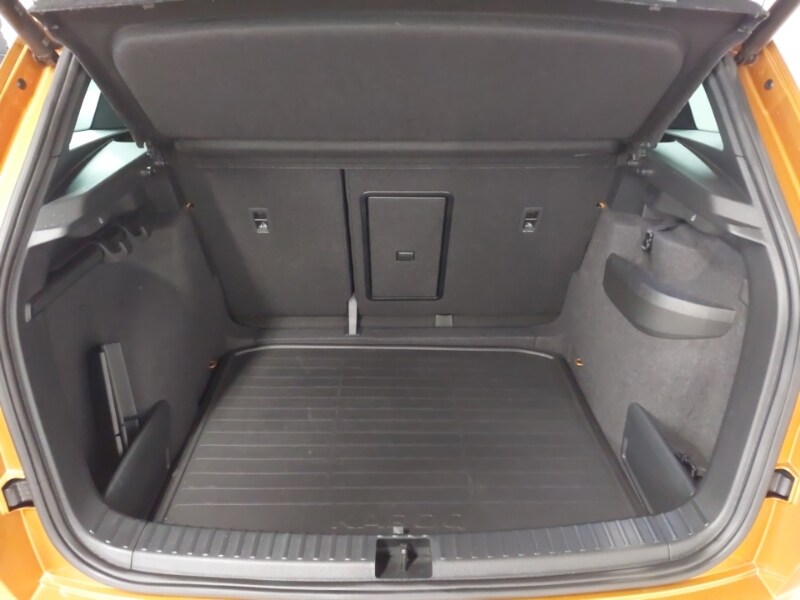 Used Skoda Karoq 2024 for sale - 76325102: Photo 8
