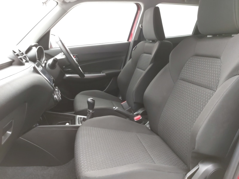 Used Suzuki Swift 2022 for sale - 77624752: Photo 5