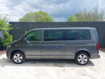 Used Volkswagen Transporter Shuttle 2024 for sale - 79432512: Photo