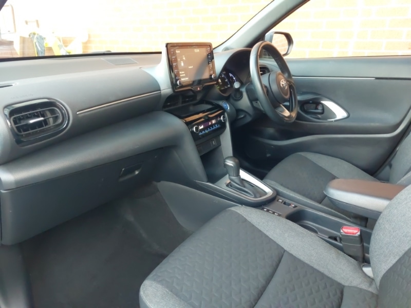 Used Toyota Yaris Cross 2022 for sale - 76700370: Photo 5