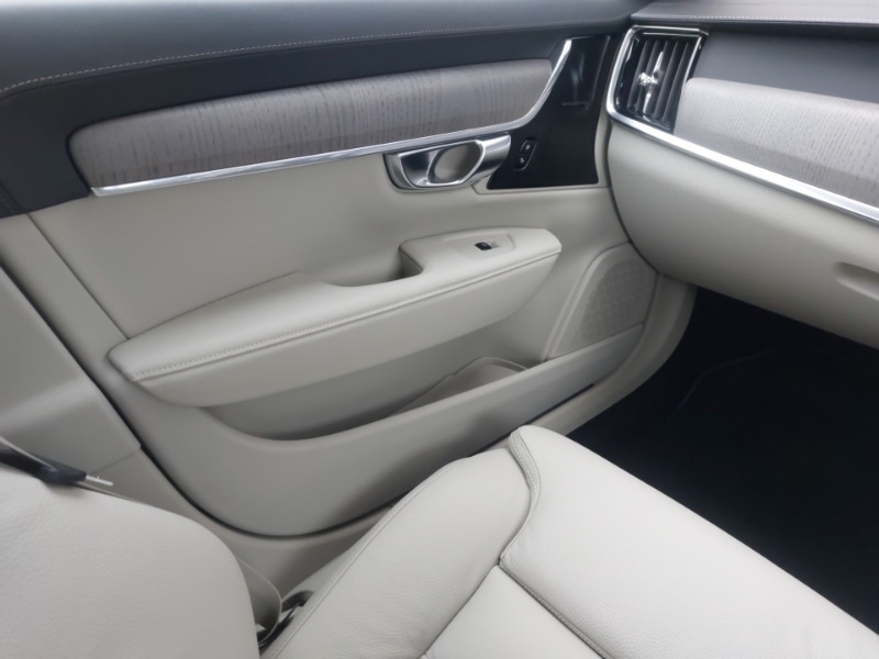 Used Volvo V90 2025 for sale - 77467551: Photo 11