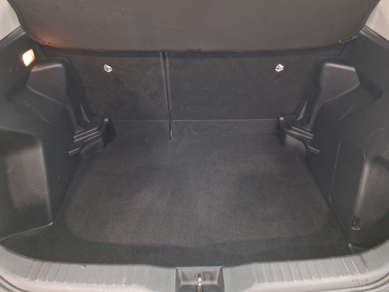 Used Toyota Yaris Cross 2022 for sale - 76459606: Photo 8