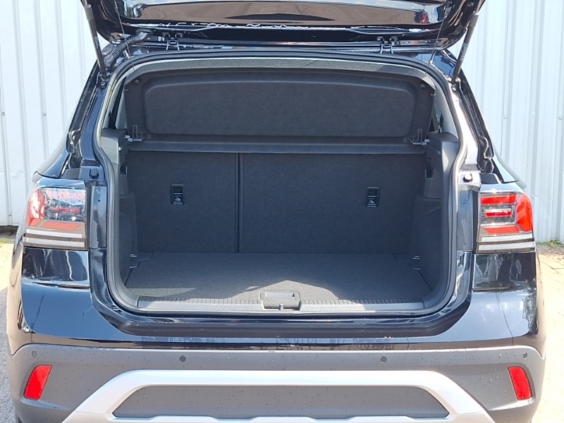 Used Volkswagen T-Cross 2025 for sale - 76451629: Photo 8