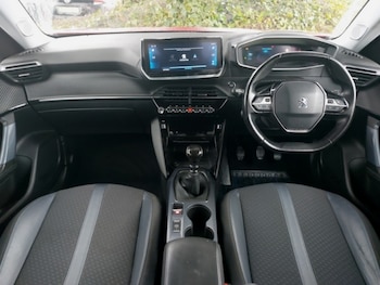 Used Peugeot 2008 2020 for sale - 77702419: Photo