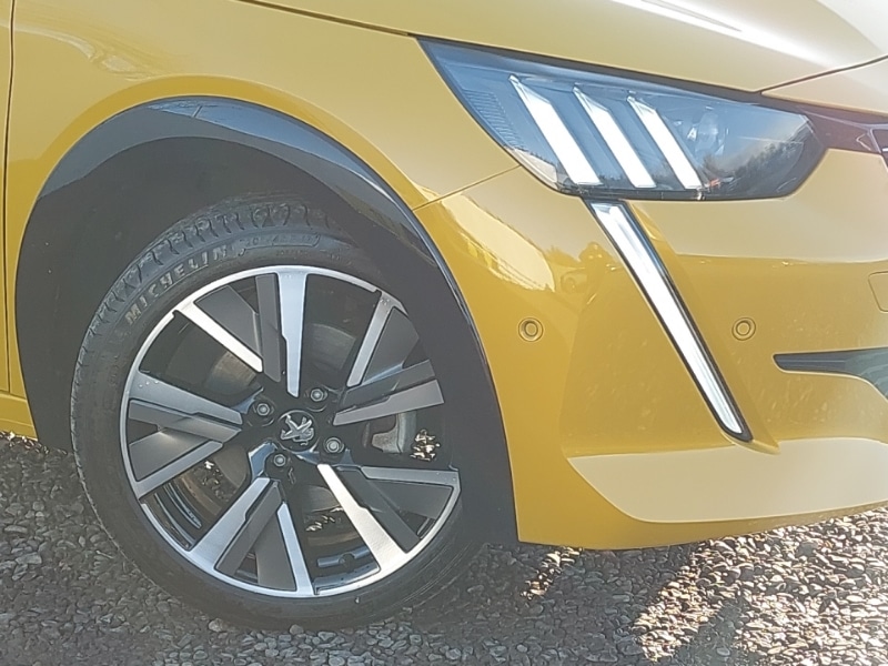 Used Peugeot 208 2022 for sale - 77485375: Photo 9