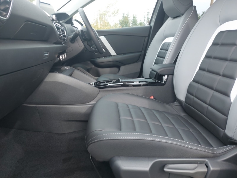 Used Citroen C4 2025 for sale - 76688334: Photo 5