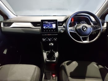 Used Renault Captur 2022 for sale - 76420987: Photo