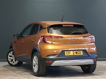 Used Renault Captur 2022 for sale - 76420987: Photo