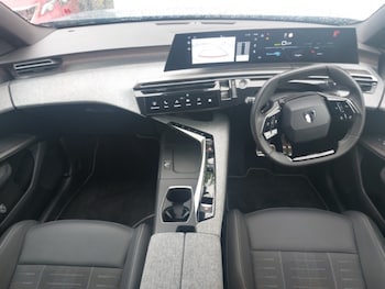 Used Peugeot 3008 2025 for sale - 77636001: Photo