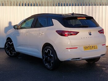 Used Vauxhall Grandland 2023 for sale - 78477802: Photo