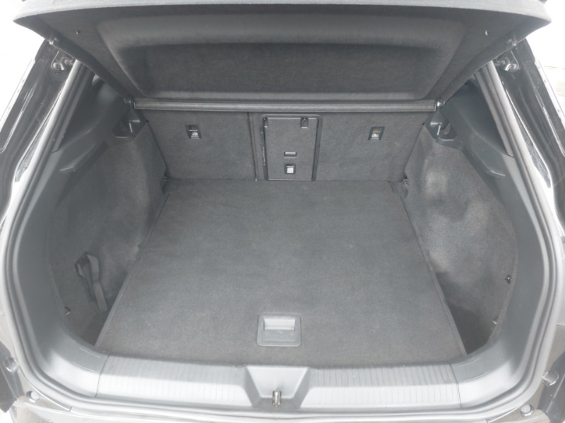 Used Volkswagen ID.4 2024 for sale - 76325219: Photo 8