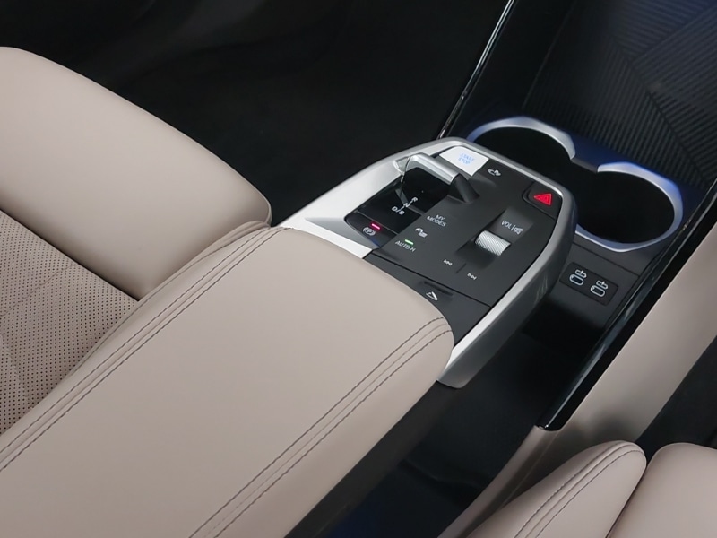 Used BMW iX1 2025 for sale - 78046189: Photo 10